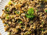 Рецепта Задушен ориз с телешка кайма и зеленчуци на котлон